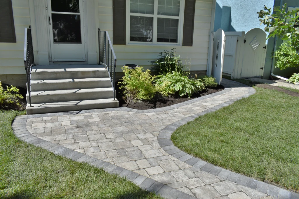 Barkman Roman Pavers Sidewalk & Landscaping Installation