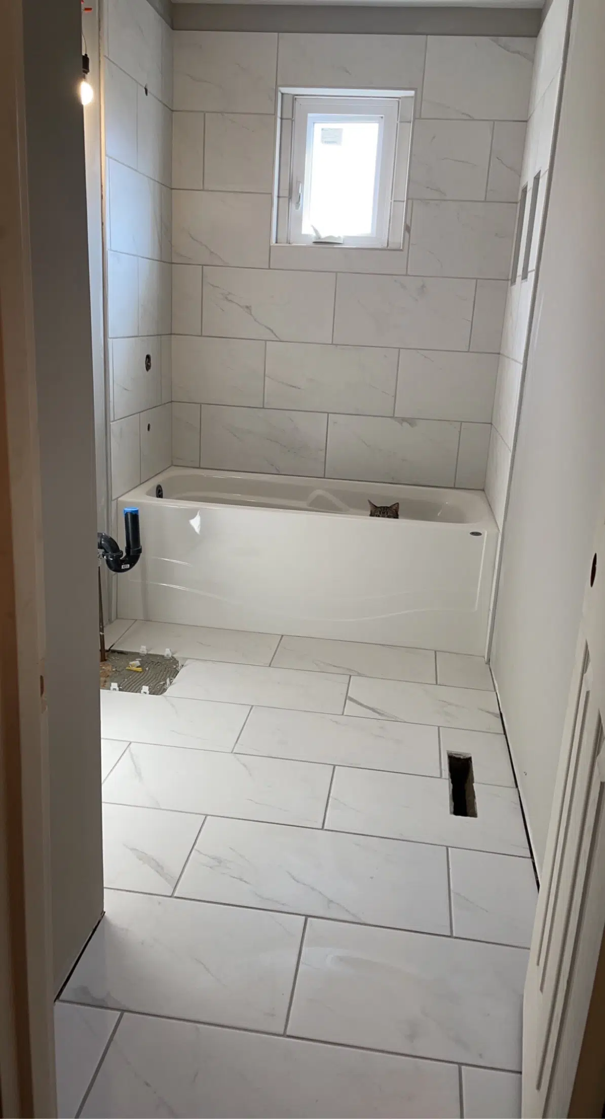 Genesis Interlocking & Custom Landscaping - Interior Renovations