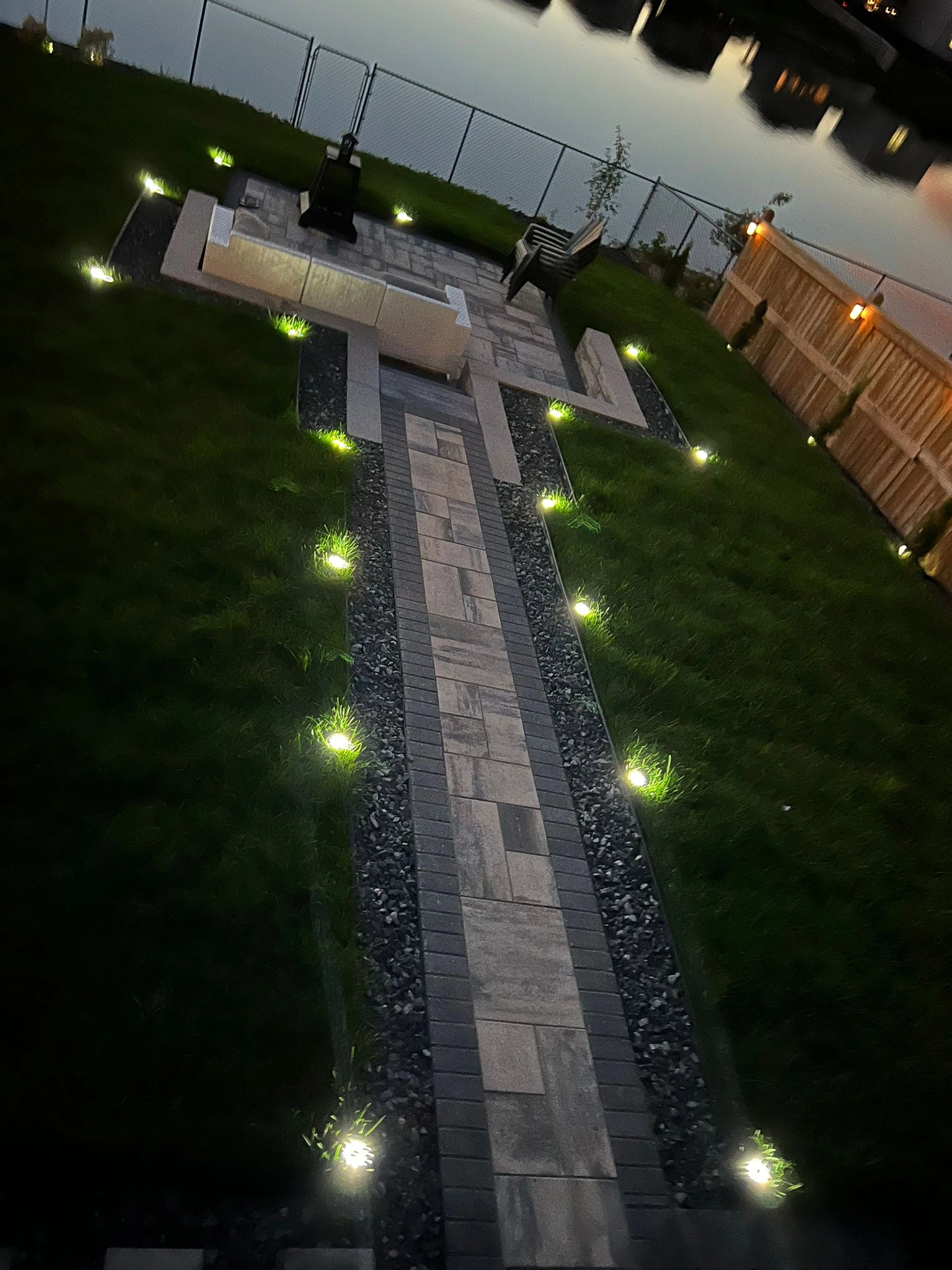 Genesis Interlocking & Custom Landscaping - Exterior Lighting