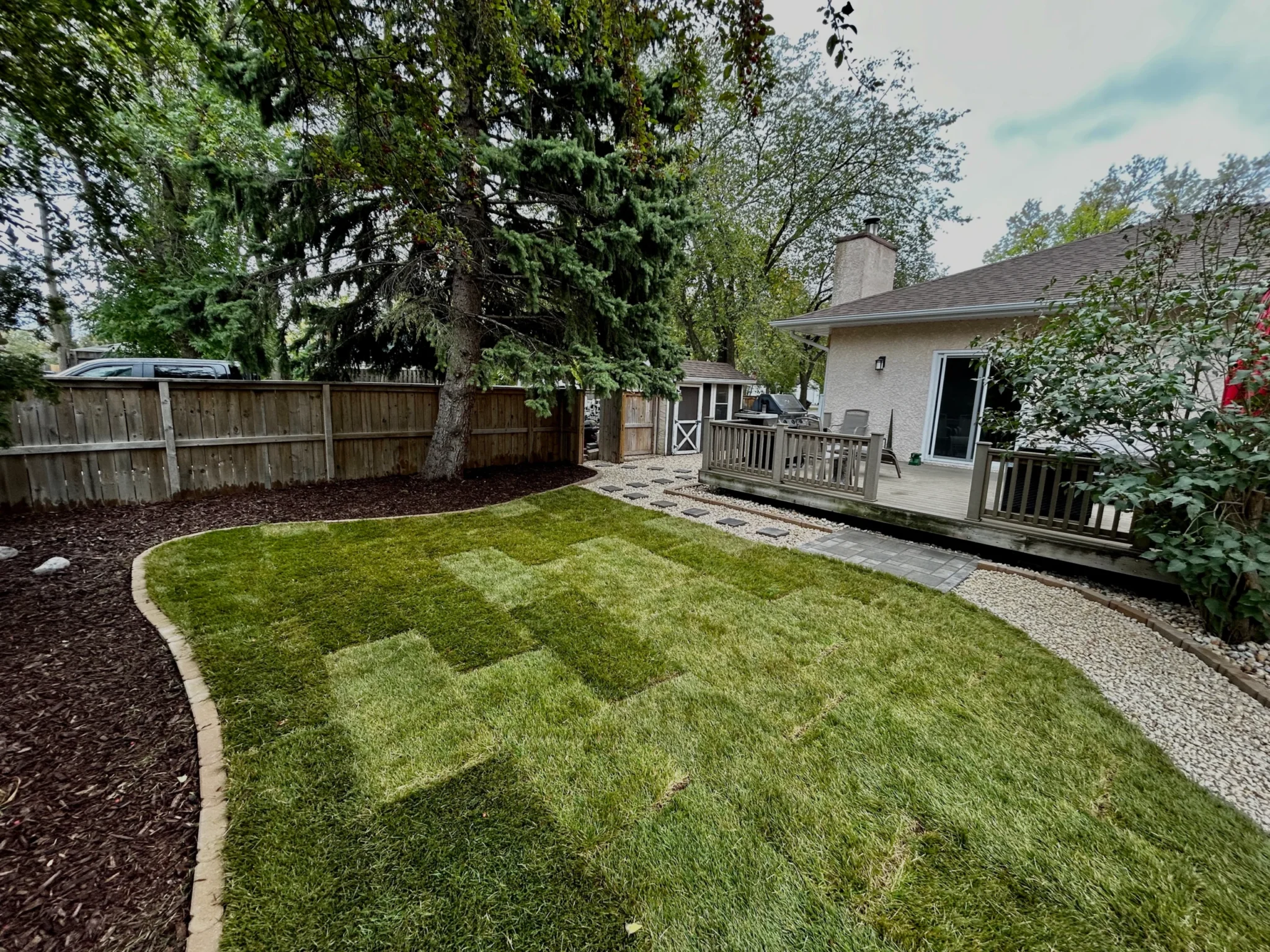 Genesis Interlocking & Custom Landscaping - Soil & Sod - Landscaping Services