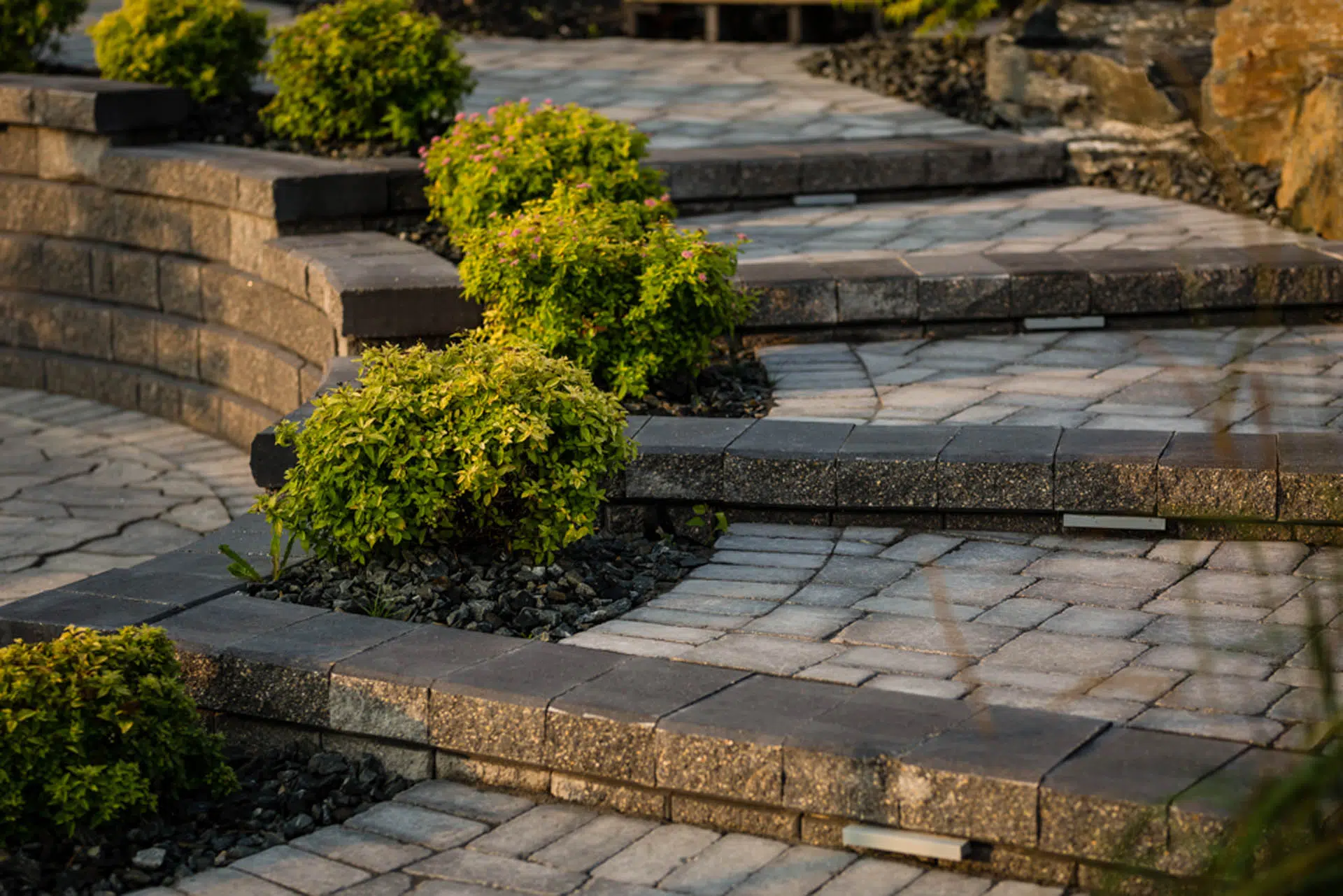 Barkman Steps - Winnipeg Landscaping & Hardscaping