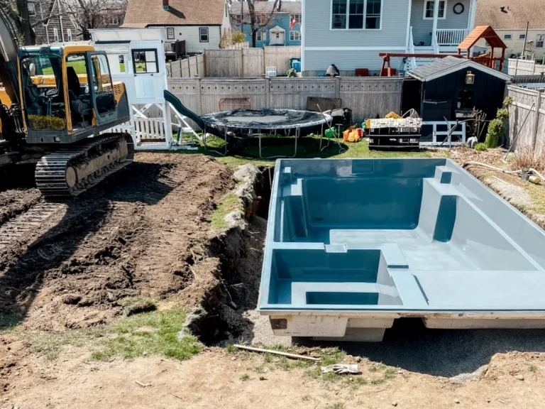 Fiberglass Pool Install Winnipeg Manitoba Construction Process 